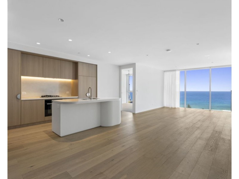 2102/4-6 Rosewood Avenue, Broadbeach QLD 4218