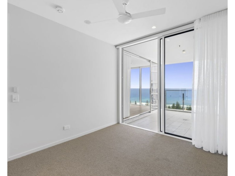 2102/4-6 Rosewood Avenue, Broadbeach QLD 4218