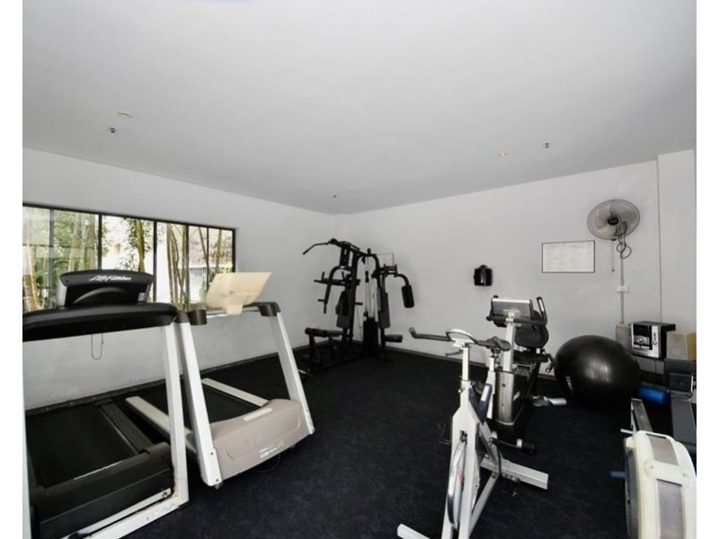 1204B/2865 Gold Coast Highway, Surfers Paradise QLD 4217