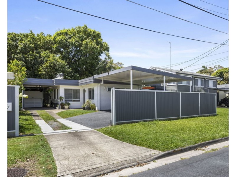 7 Mentone Avenue, Bundall QLD 4217