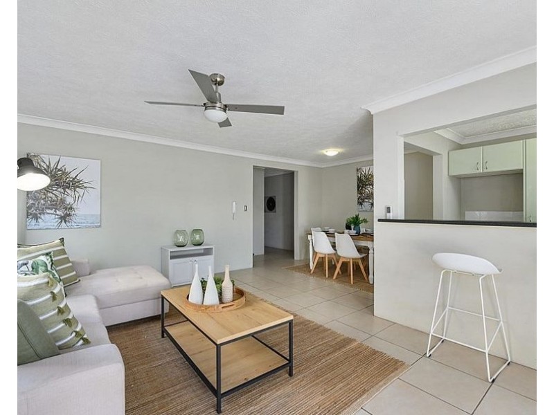 3/6 Broad Street, Labrador QLD 4215