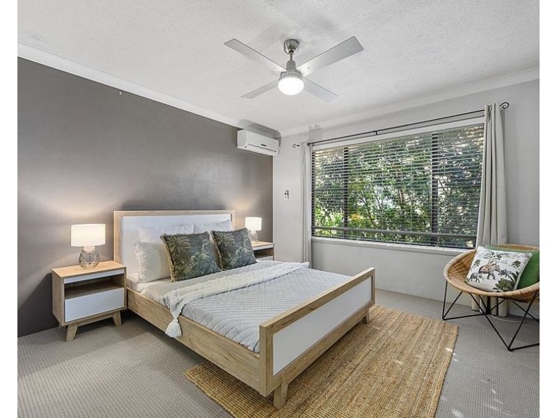 3/6 Broad Street, Labrador QLD 4215
