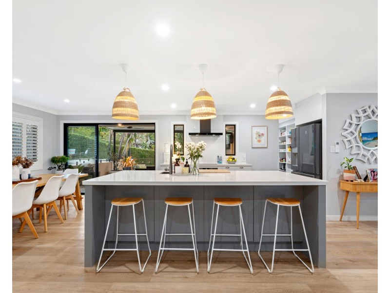 12 Gatton Court, Helensvale QLD 4212