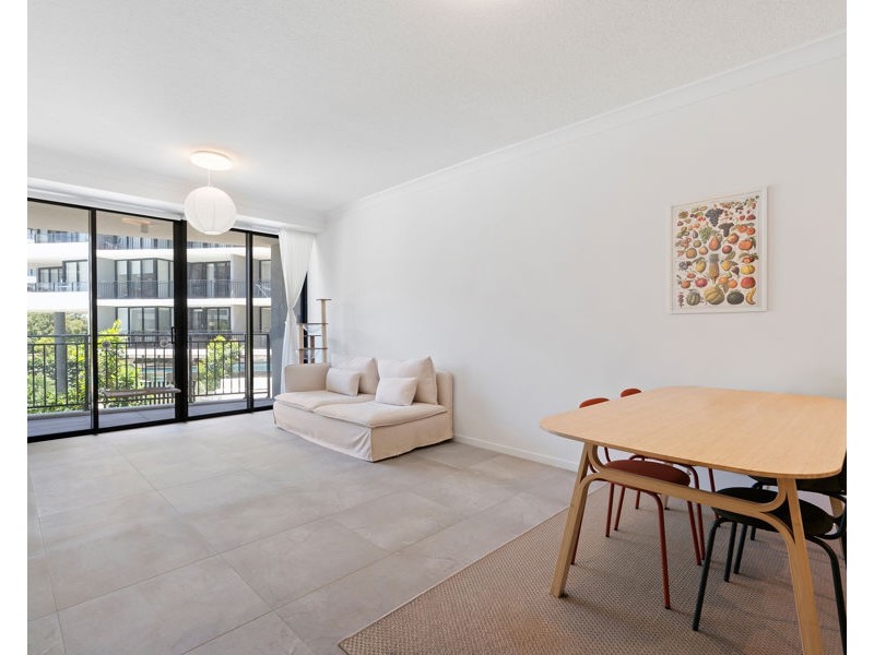 2207/4 Athena Boulevard, Hope Island QLD 4212