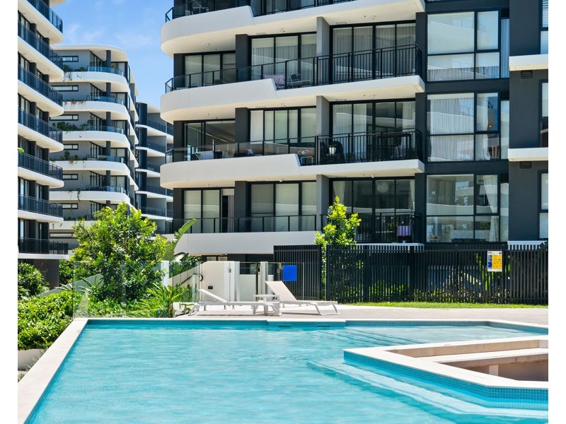 2207/4 Athena Boulevard, Hope Island QLD 4212