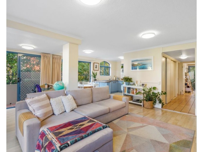 6/4-10 Monte Carlo Avenue, Surfers Paradise QLD 4217