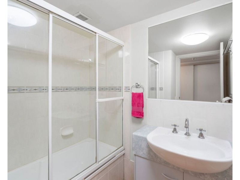 6/4-10 Monte Carlo Avenue, Surfers Paradise QLD 4217