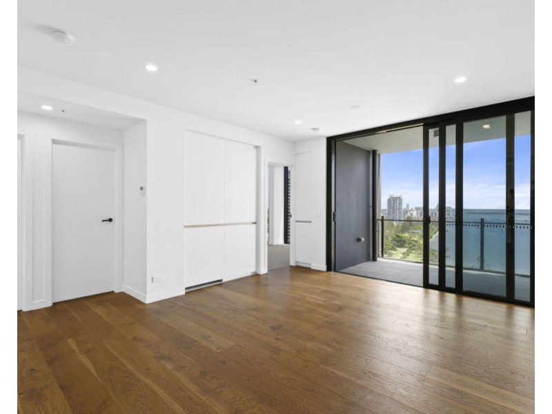 1132/165 Marine Parade, Southport QLD 4215