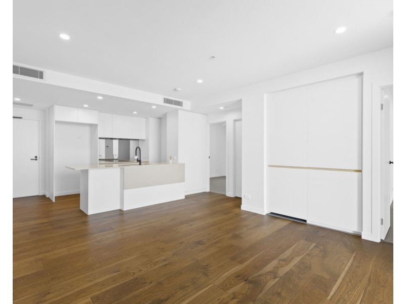 1132/165 Marine Parade, Southport QLD 4215