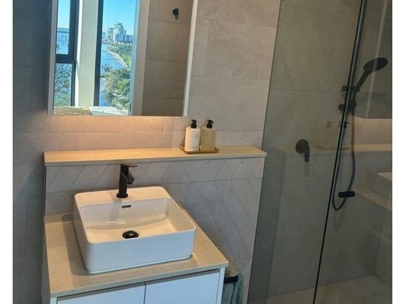 1132/165 Marine Parade, Southport QLD 4215