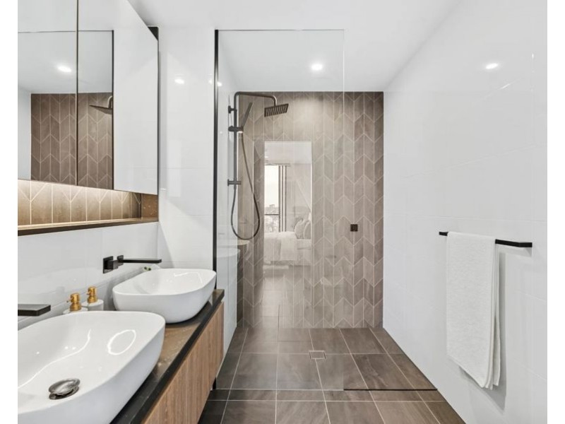 506/28 Dalpura Street, Surfers Paradise QLD 4217