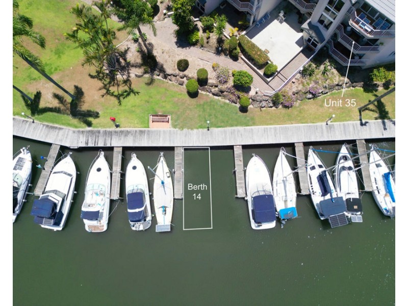 35/37 Bayview Street, Runaway Bay QLD 4216