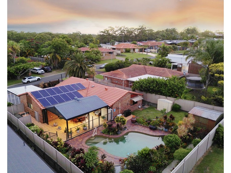 5 Essendon Close, Arundel QLD 4214