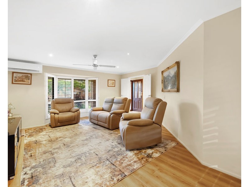 5 Essendon Close, Arundel QLD 4214