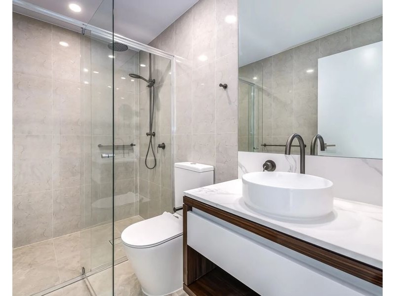 806/28-30 Second Avenue, Broadbeach QLD 4218