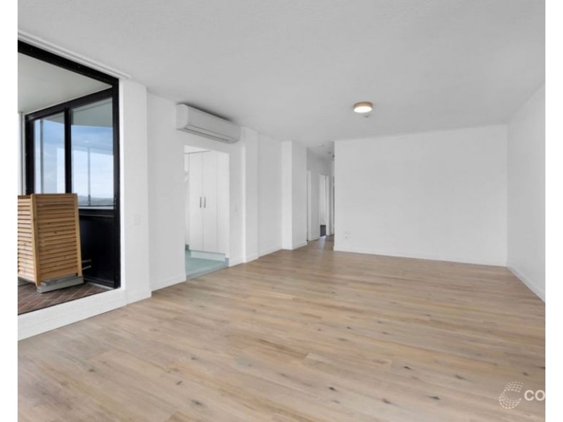 1104/41 Labrador Street, Labrador QLD 4215