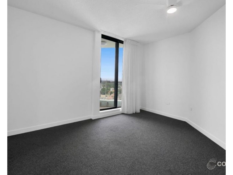 1104/41 Labrador Street, Labrador QLD 4215