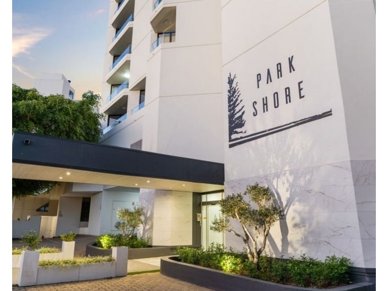 1104/41 Labrador Street, Labrador QLD 4215