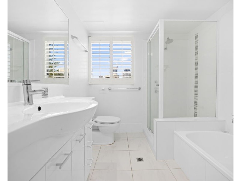 3A/7 Fern Street, Surfers Paradise QLD 4217