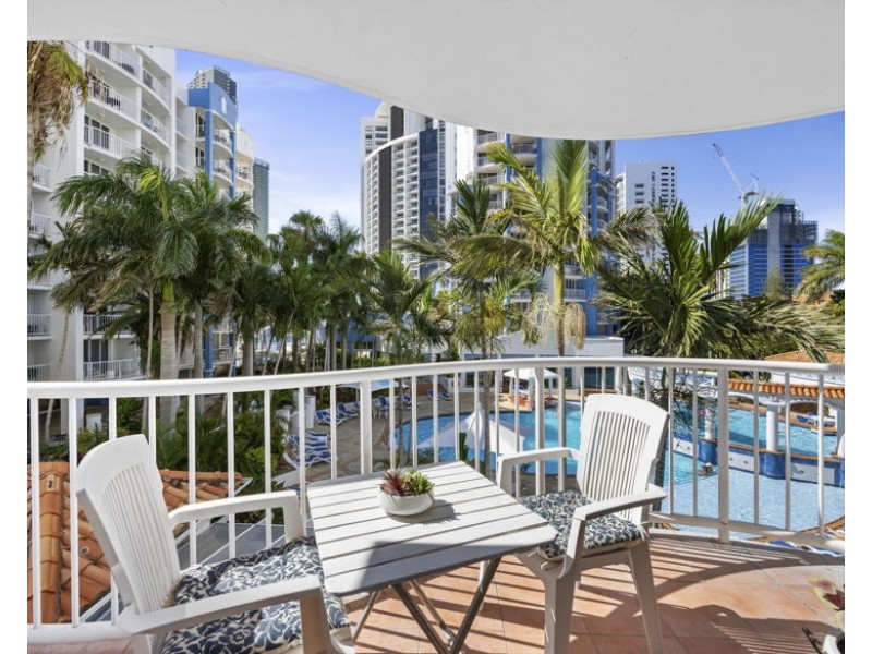 1021/2633 Gold Coast Highway, Broadbeach QLD 4218