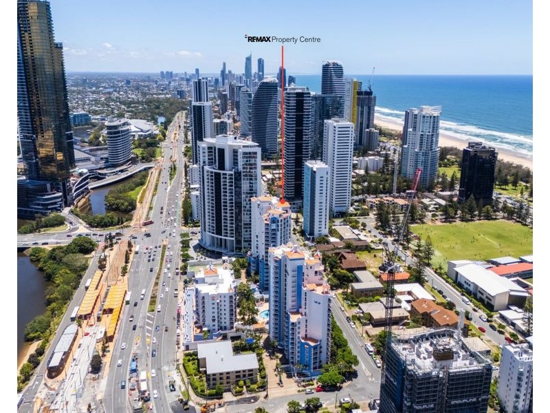 1021/2633 Gold Coast Highway, Broadbeach QLD 4218