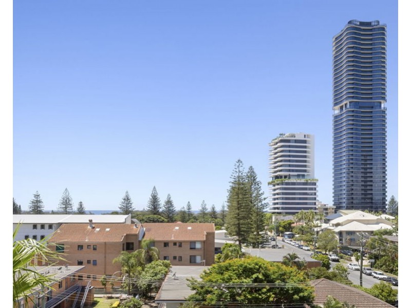 1054/2633 Gold Coast Highway, Broadbeach QLD 4218