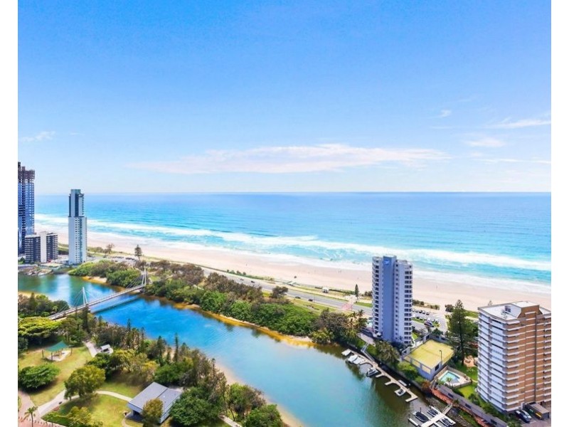 178/2 Admiralty Drive, Paradise Waters QLD 4217