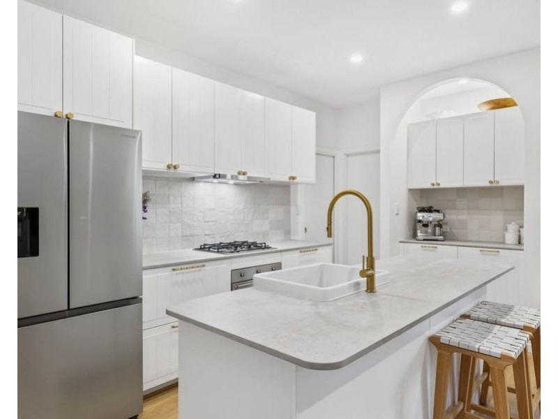 3/7 Bambarra Street, Southport QLD 4215