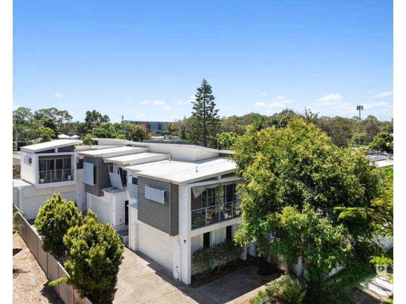 3/7 Bambarra Street, Southport QLD 4215