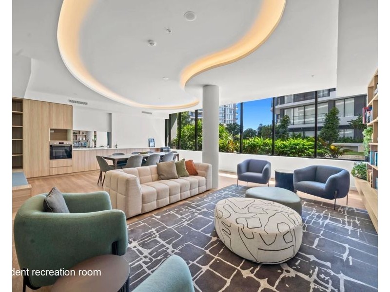 2302/4 Athena Blvd, Hope Island QLD 4212