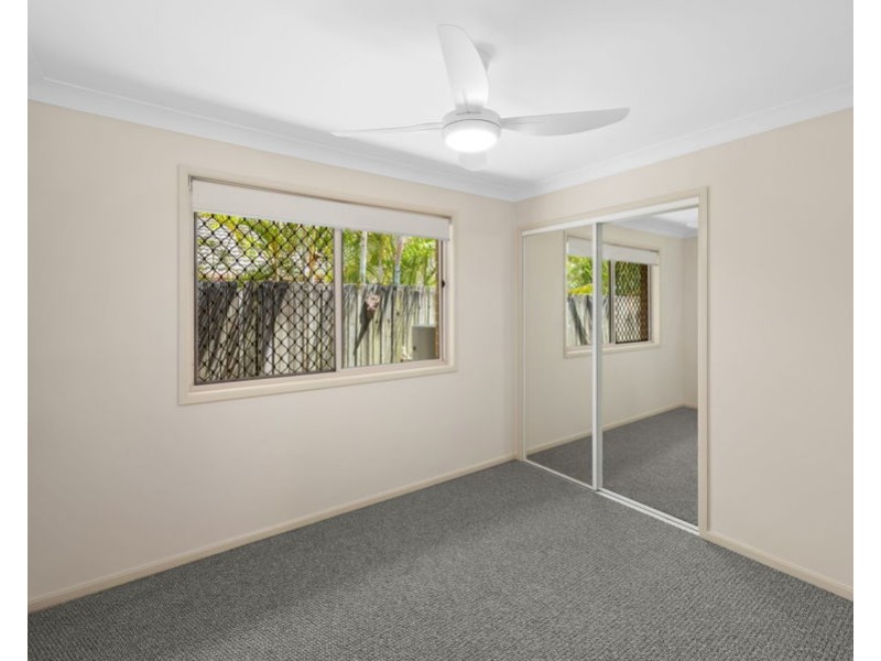 13 Macadie Way, Merrimac QLD 4226