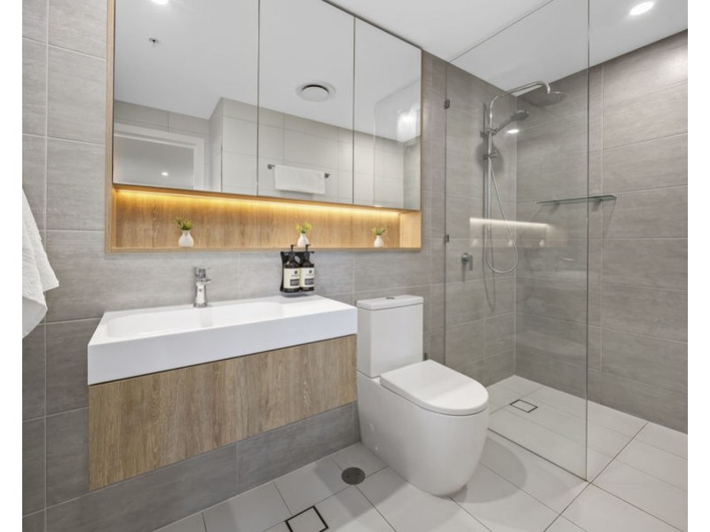 12404/5 The Darling Avenue, Broadbeach QLD 4218