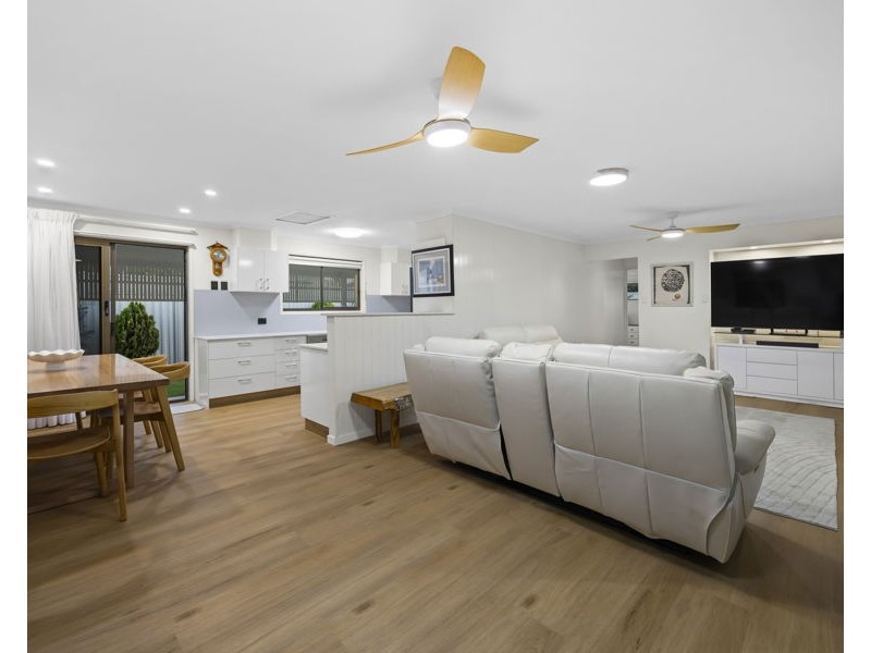 3 View Court, Palm Beach QLD 4221