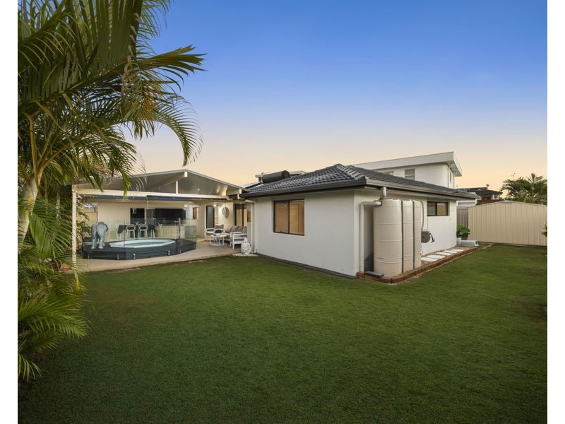 3 View Court, Palm Beach QLD 4221