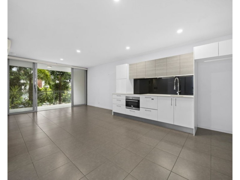 1207/6-8 Waterford Court, Bundall QLD 4217