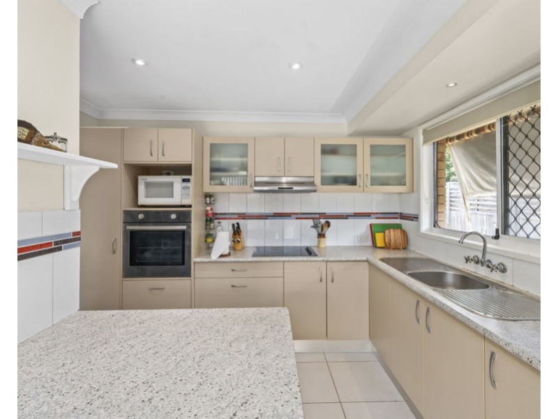 2/67 Corunna Crescent, Ashmore QLD 4214