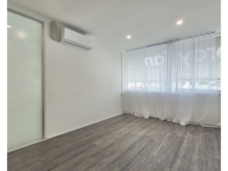 44 Thomas Drive, Surfers Paradise QLD 4217