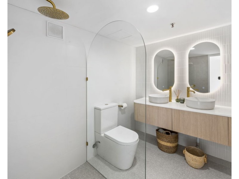 89/4 Thornton Street, Surfers Paradise QLD 4217