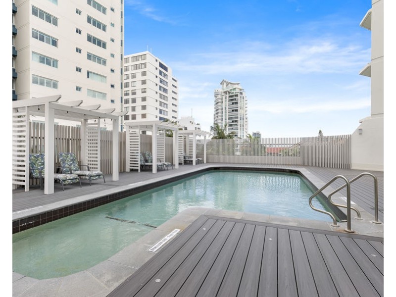 1104/41 Labrador Street, Labrador QLD 4215