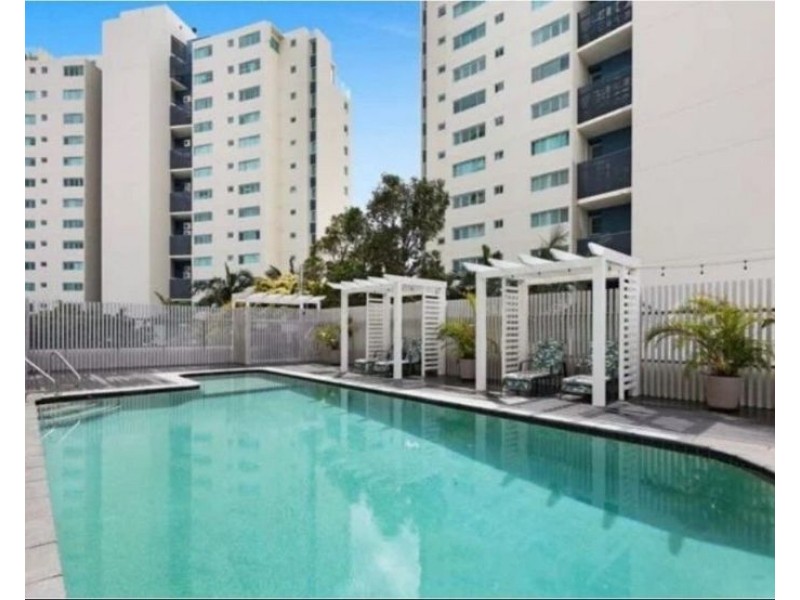 1104/41 Labrador Street, Labrador QLD 4215