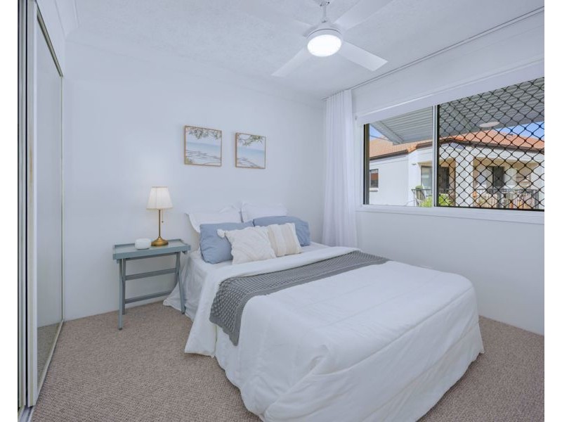 15/30-34 Dalpura Street, Surfers Paradise QLD 4217