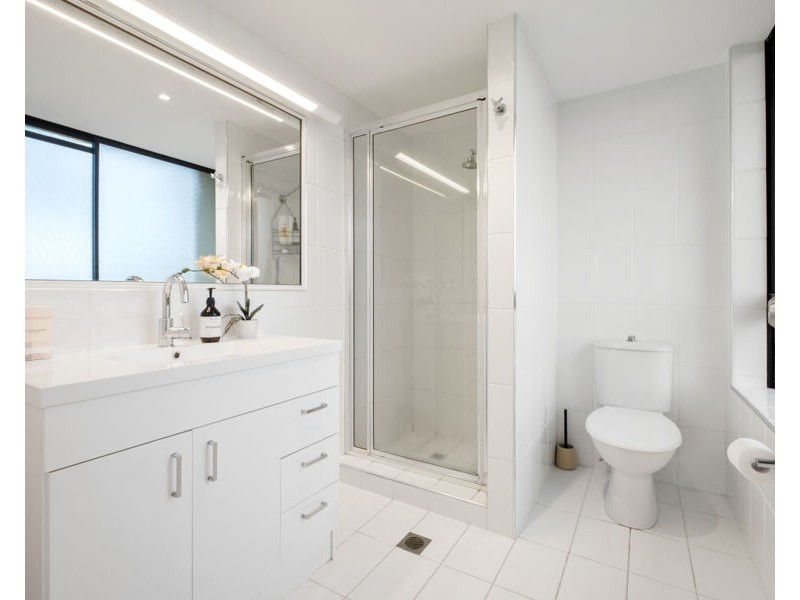48/2890 Gold Coast Highway, Surfers Paradise QLD 4217
