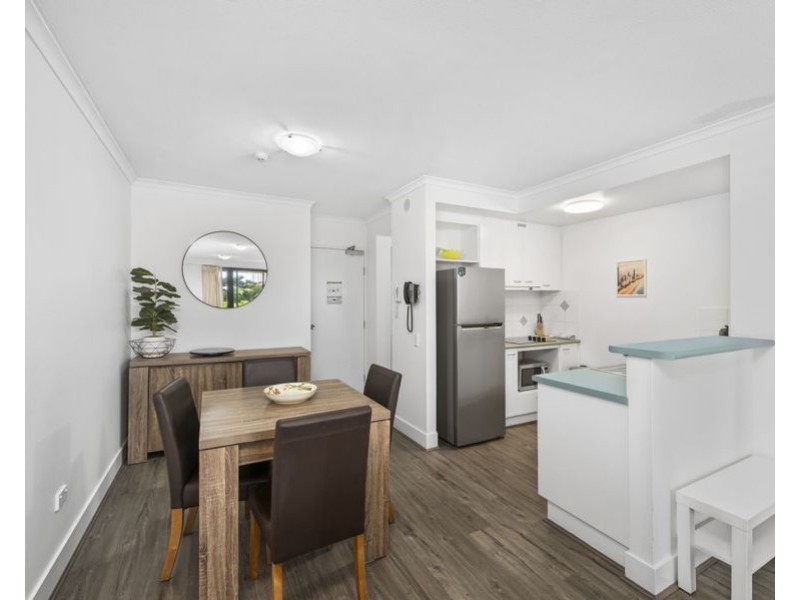 106/30-34 Surf Parade, Broadbeach QLD 4218