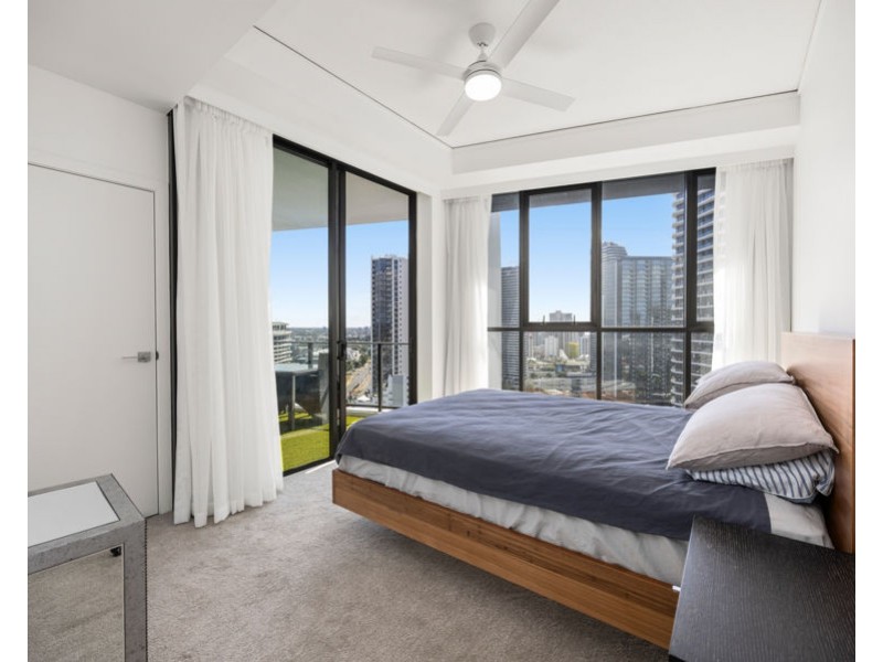 2402/22 Surf Parade, Broadbeach QLD 4218