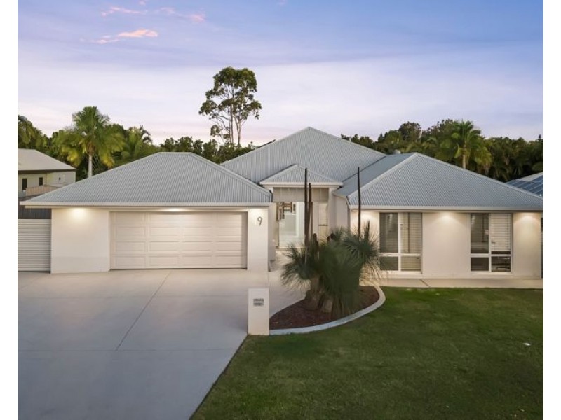 19 Rainbow Circuit, Coomera Waters QLD 4209