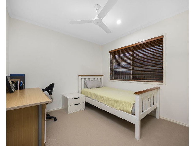 19 Rainbow Circuit, Coomera Waters QLD 4209