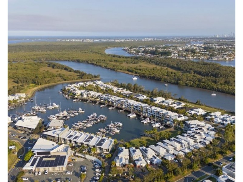 19 Rainbow Circuit, Coomera Waters QLD 4209