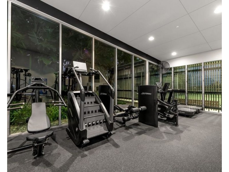19 Rainbow Circuit, Coomera Waters QLD 4209
