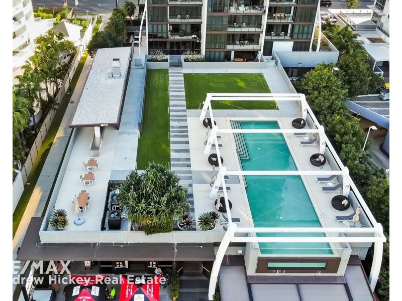 1704/2663 Gold Coast Highway, Broadbeach QLD 4218