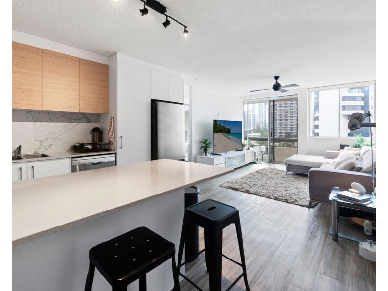 18/3 Old Burleigh Road, Surfers Paradise QLD 4217